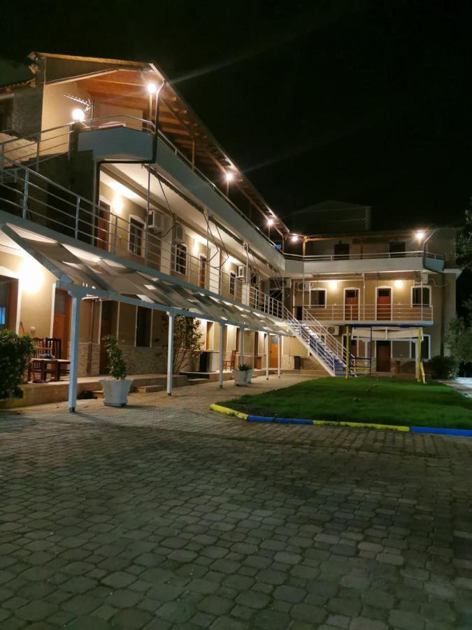 Dolce Italia Hotel Радима Экстерьер фото